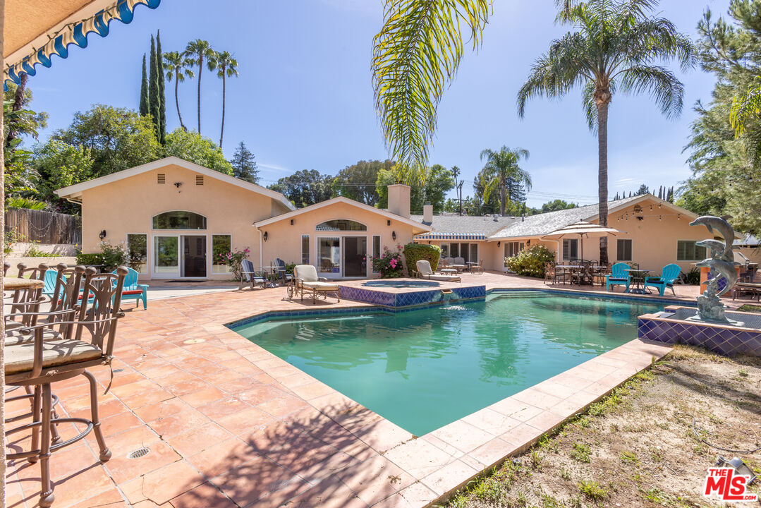 19717 Wells Dr