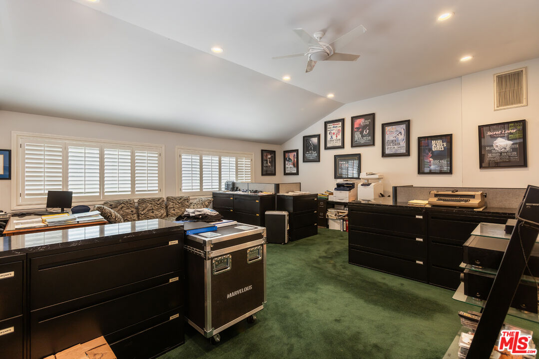 19717 Wells Dr