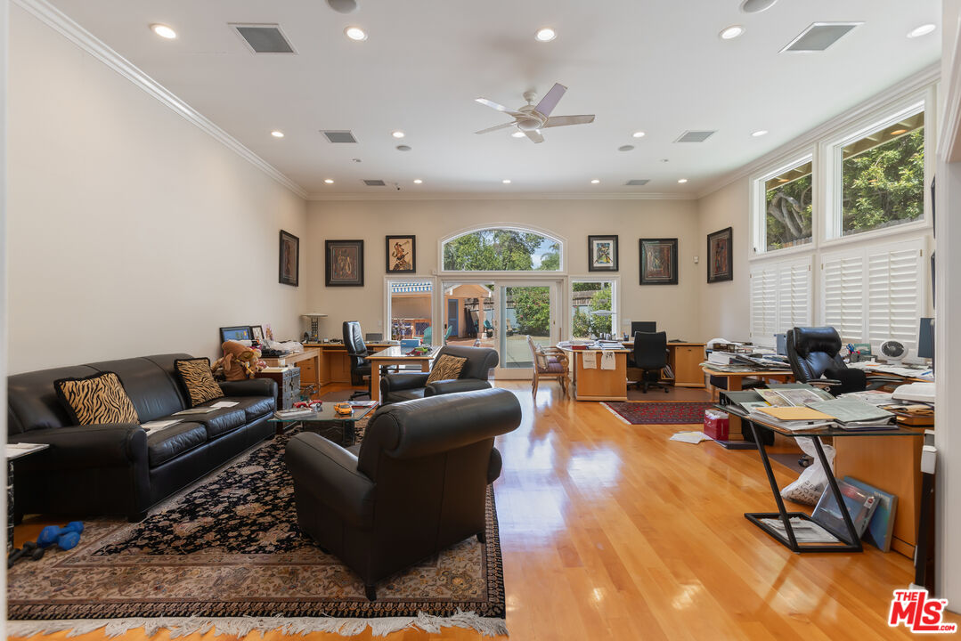19717 Wells Dr