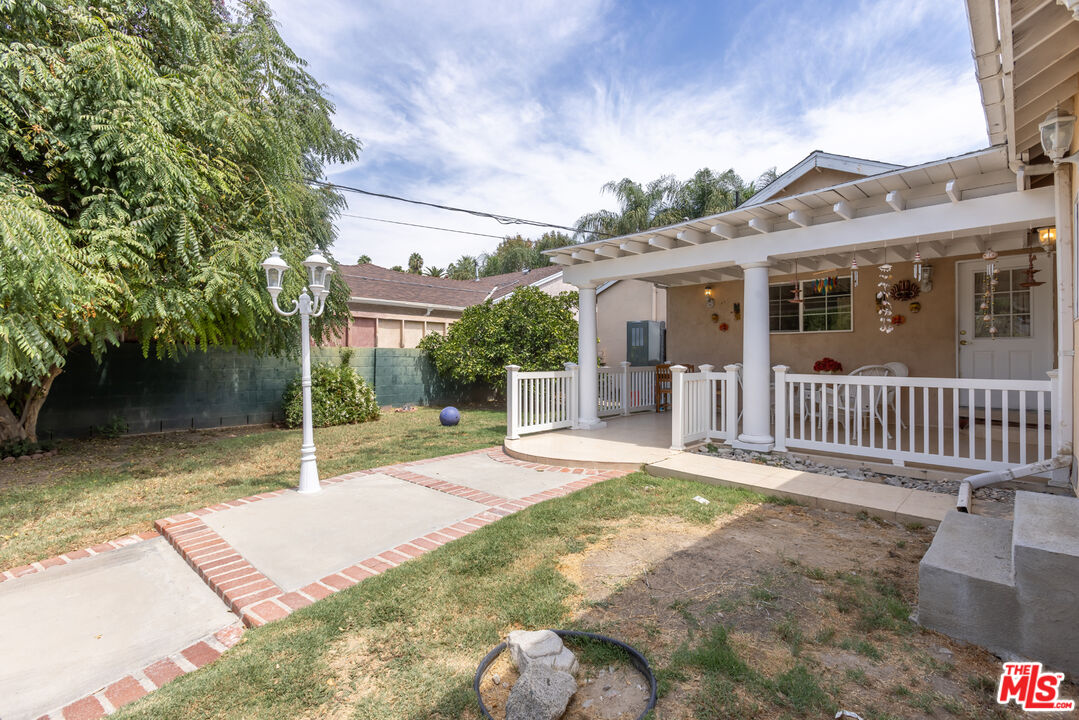 7511 Corbin Ave