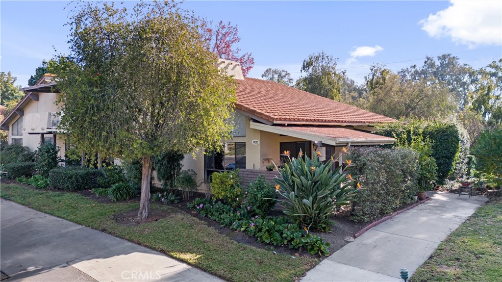 832 Ronda Mendoza Unit: A