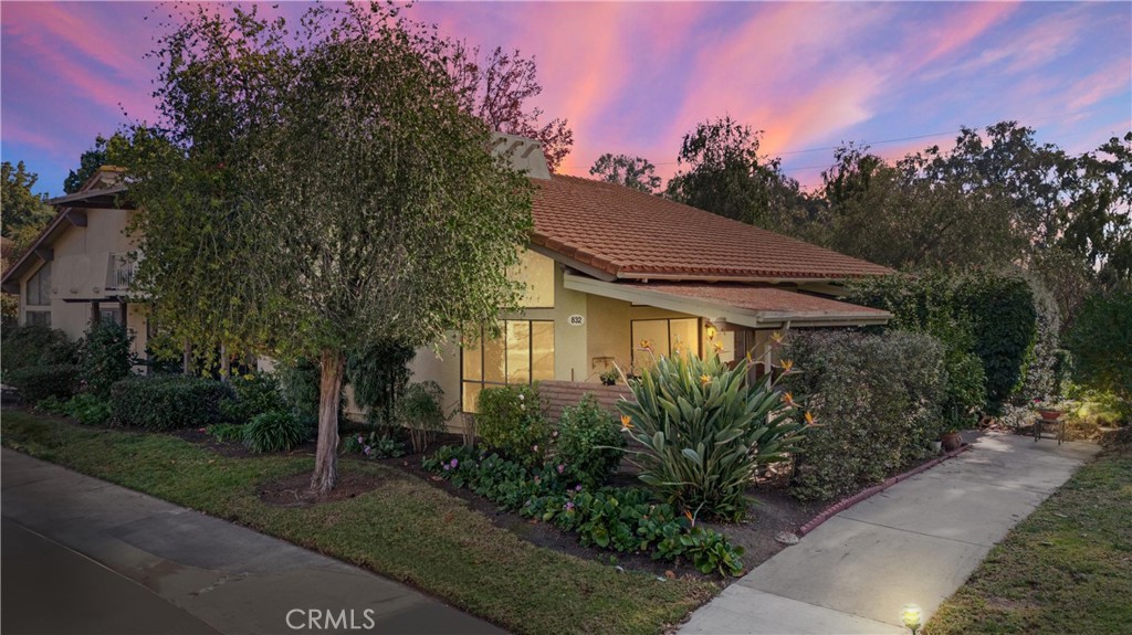 832 Ronda Mendoza Unit: A