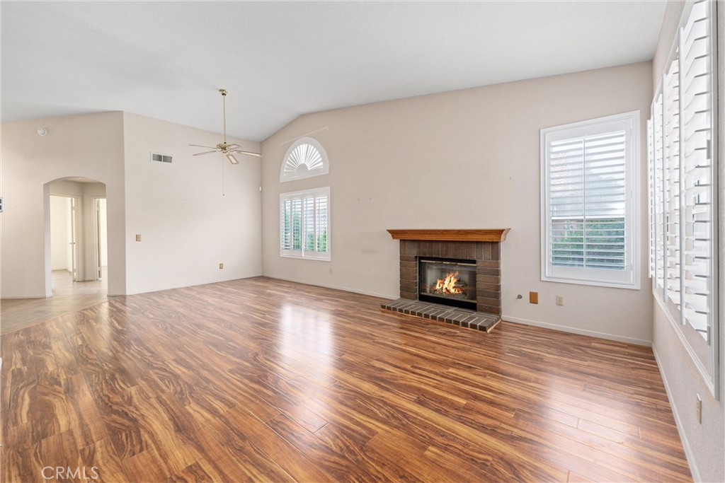1863 Ash Tree Lane