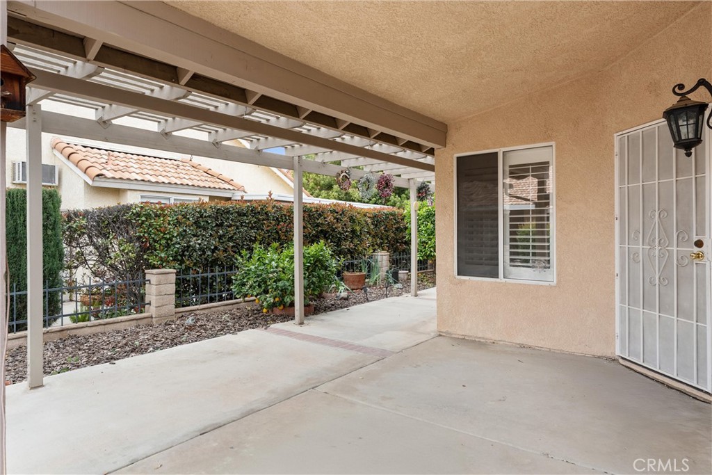 1863 Ash Tree Lane