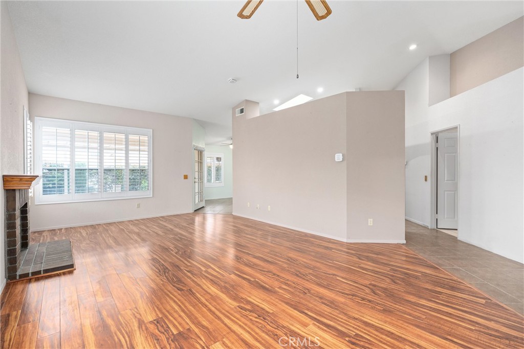 1863 Ash Tree Lane
