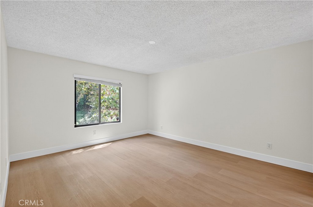 600 Central Avenue 334