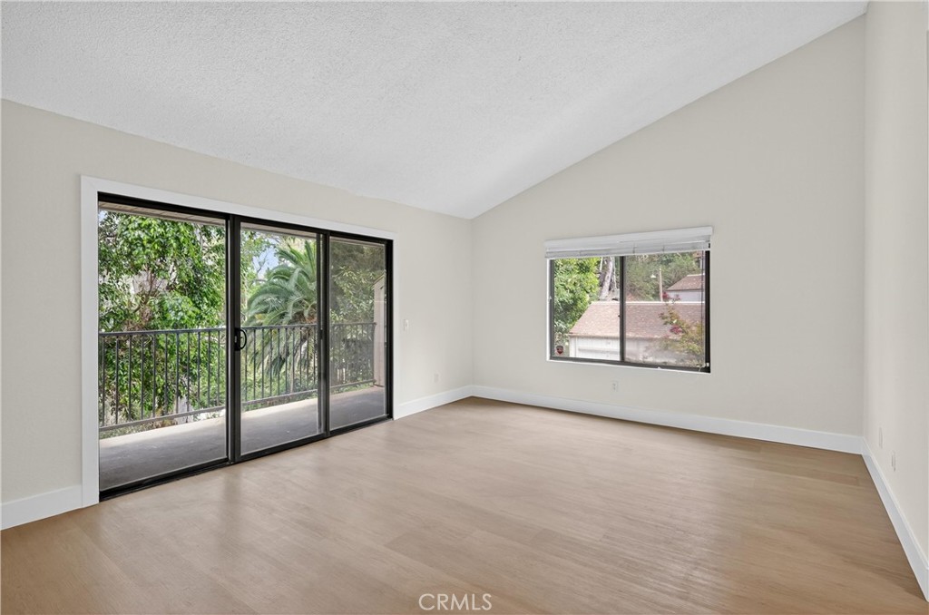 600 Central Avenue 334