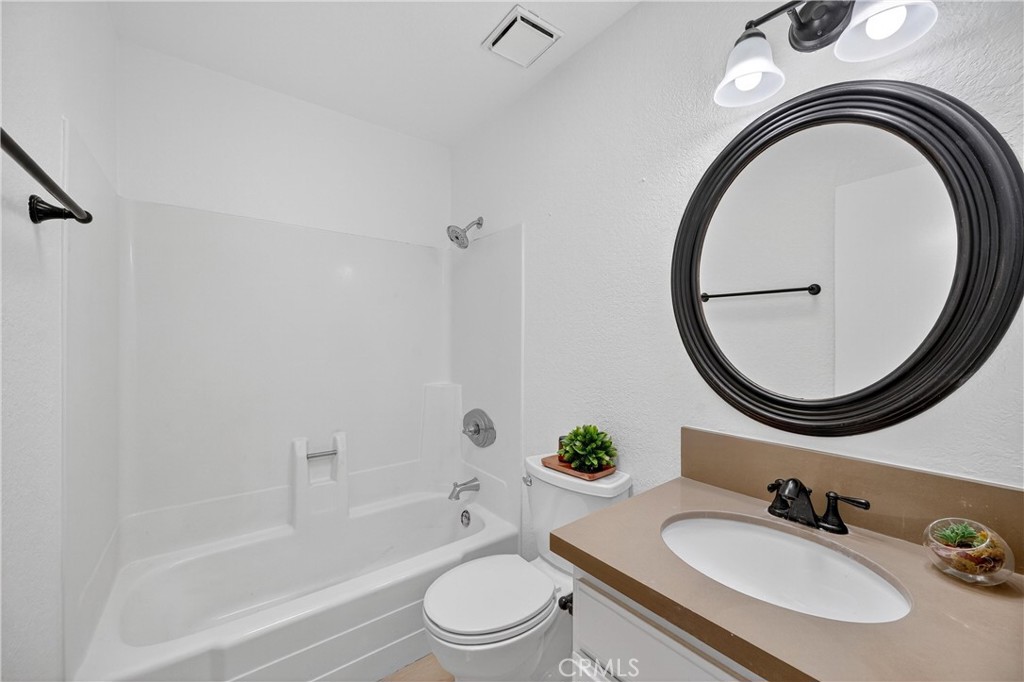 600 Central Avenue 334