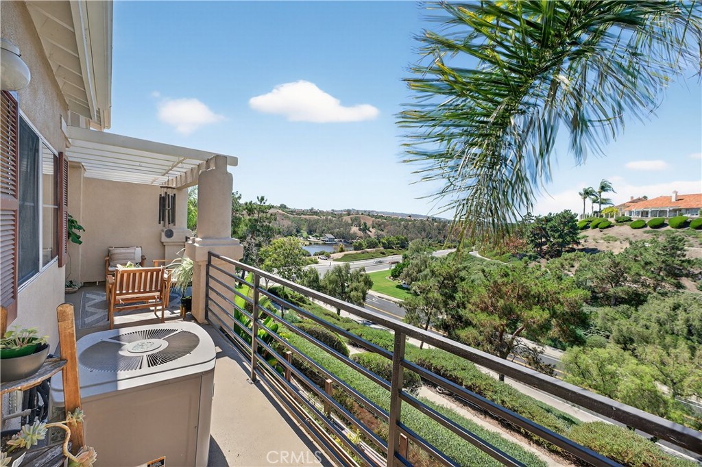24515 El Sorrento