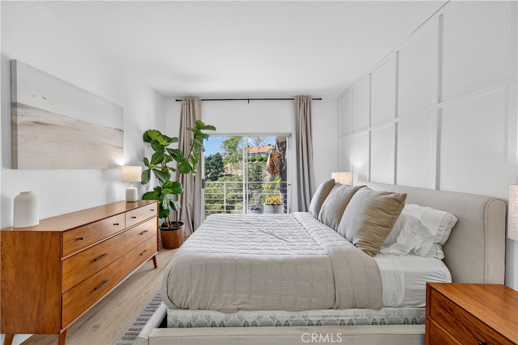 24515 El Sorrento