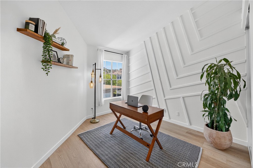 24515 El Sorrento
