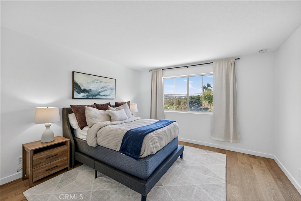 24515 El Sorrento