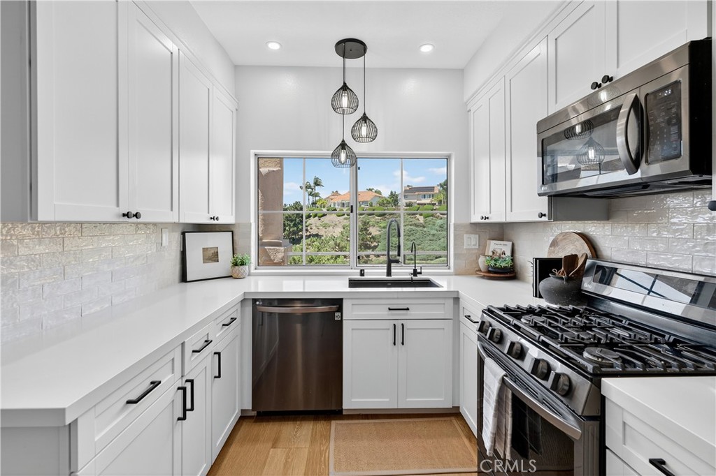 24515 El Sorrento