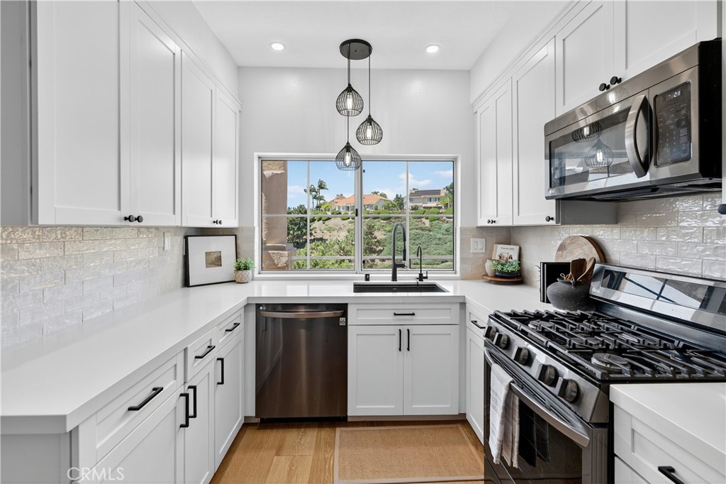 24515 El Sorrento