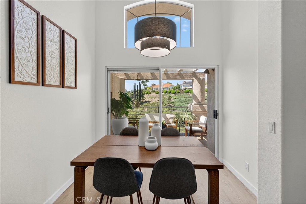 24515 El Sorrento