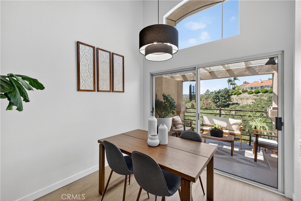 24515 El Sorrento