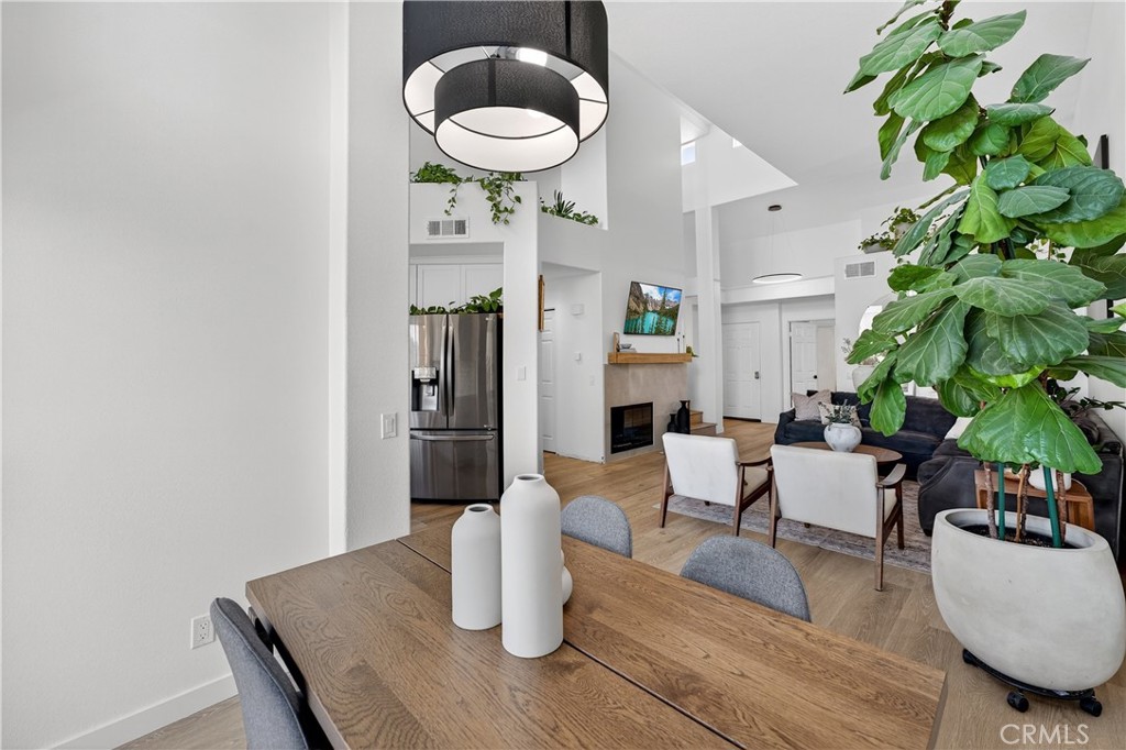 24515 El Sorrento