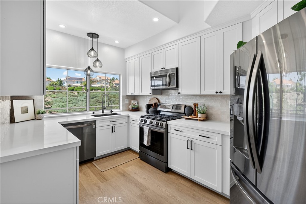 24515 El Sorrento
