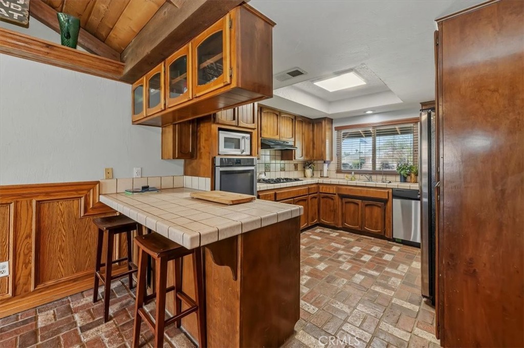 34407 Fairview Dr