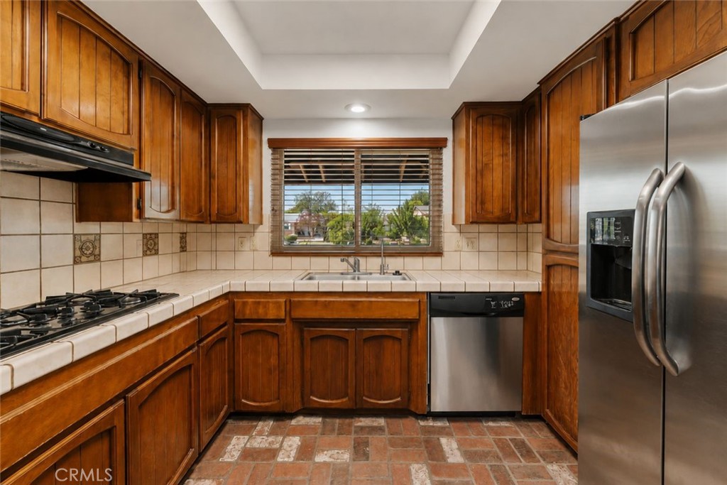 34407 Fairview Dr