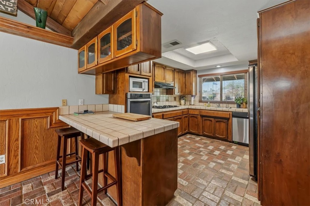 34407 Fairview Dr