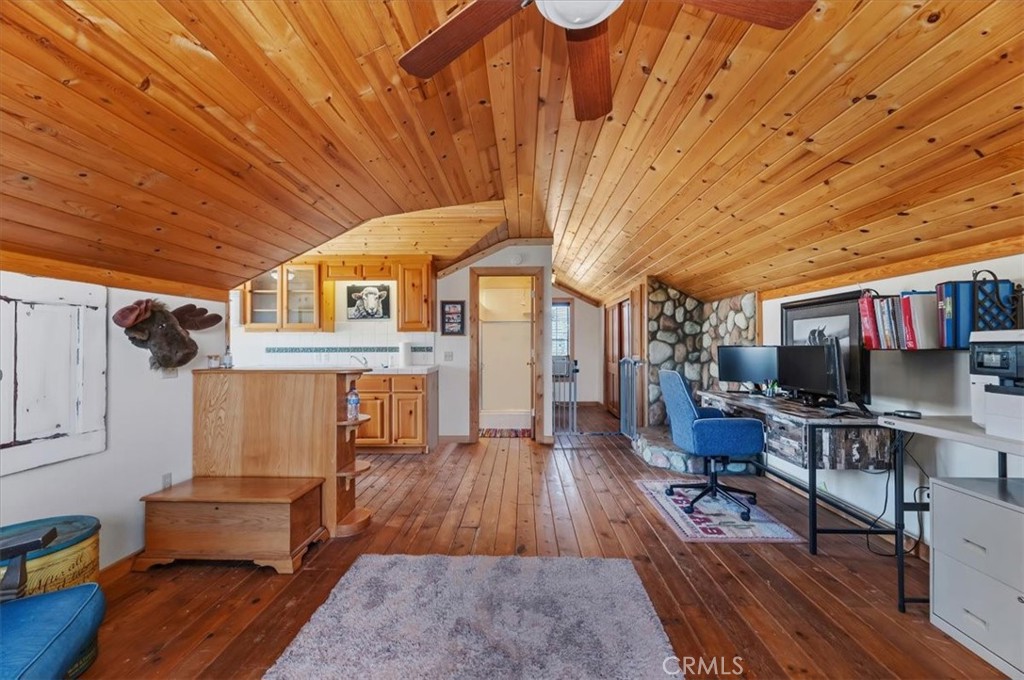 34407 Fairview Dr
