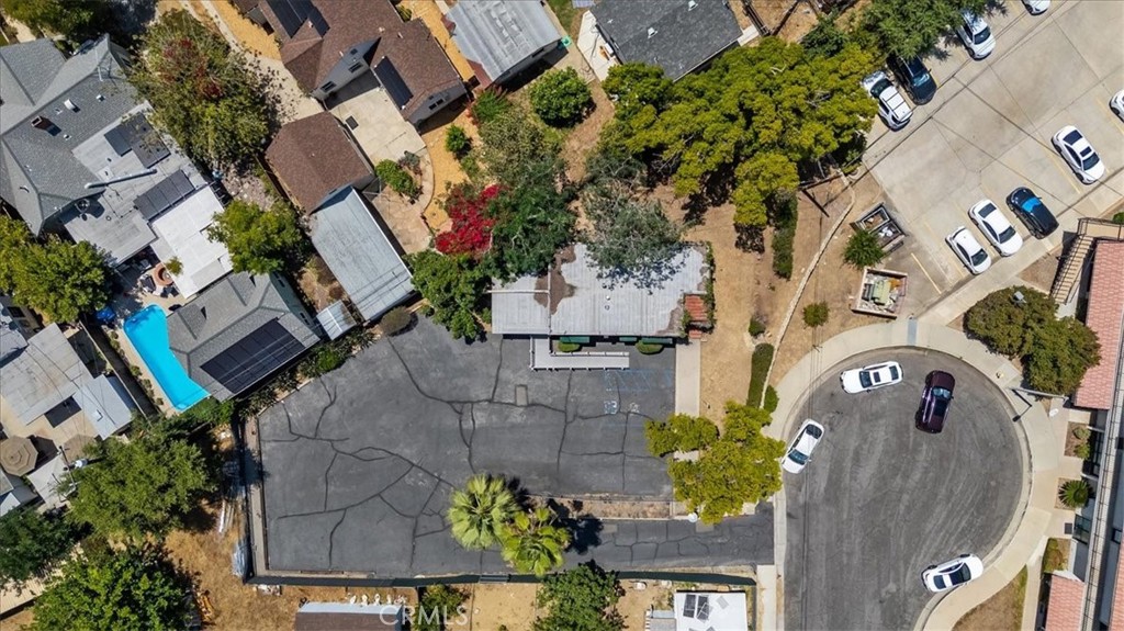 521 W Citrus