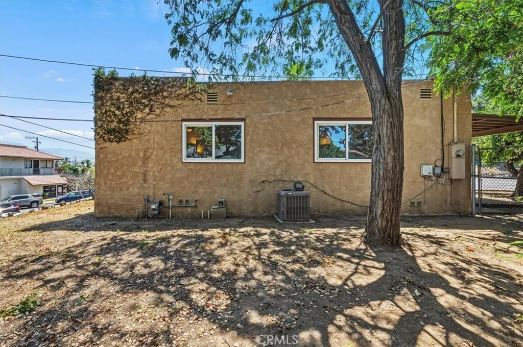 521 W Citrus