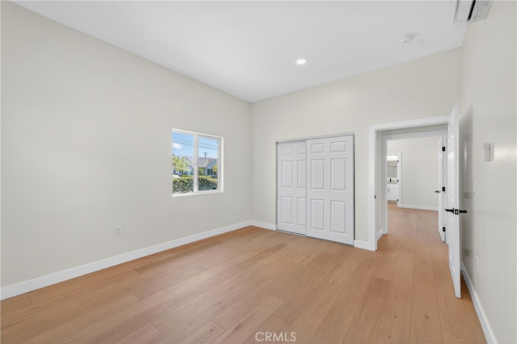 760 N Huntington