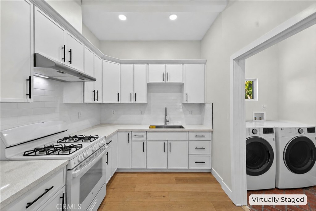 760 N Huntington