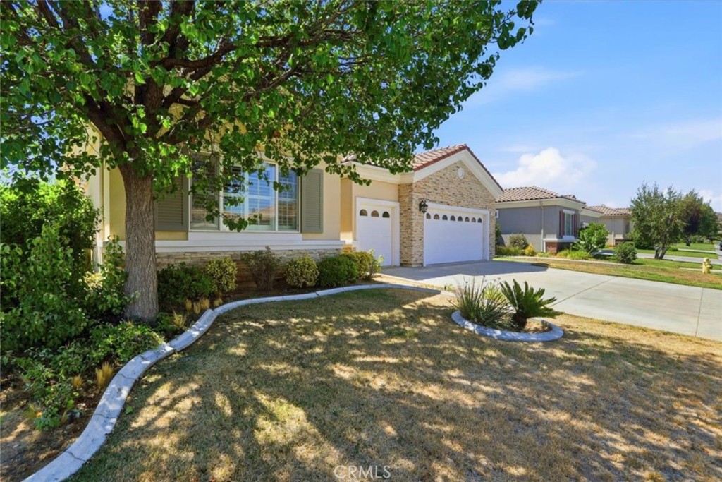 1745 Desert Almond