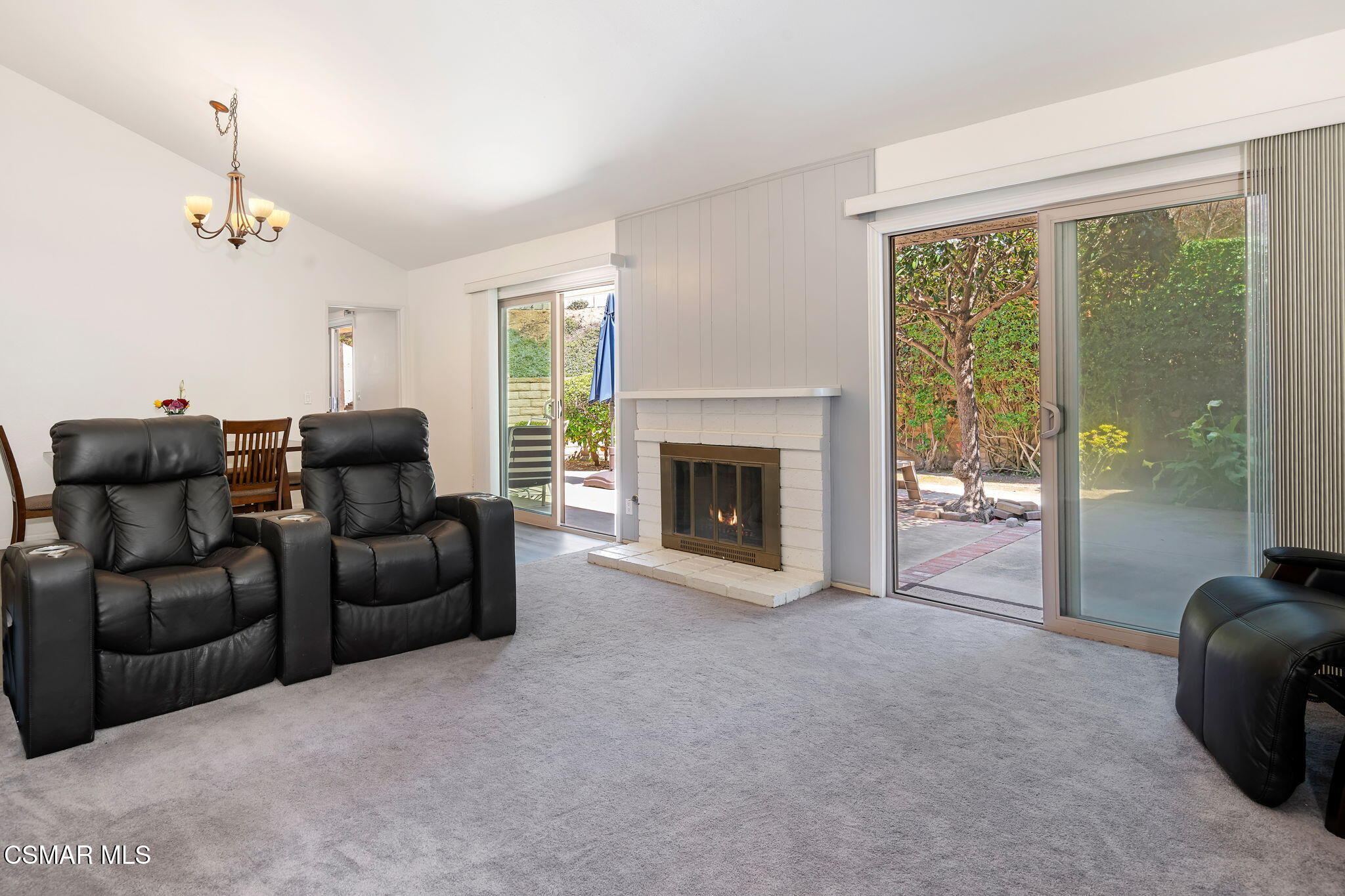 3160 Boxwood Circle