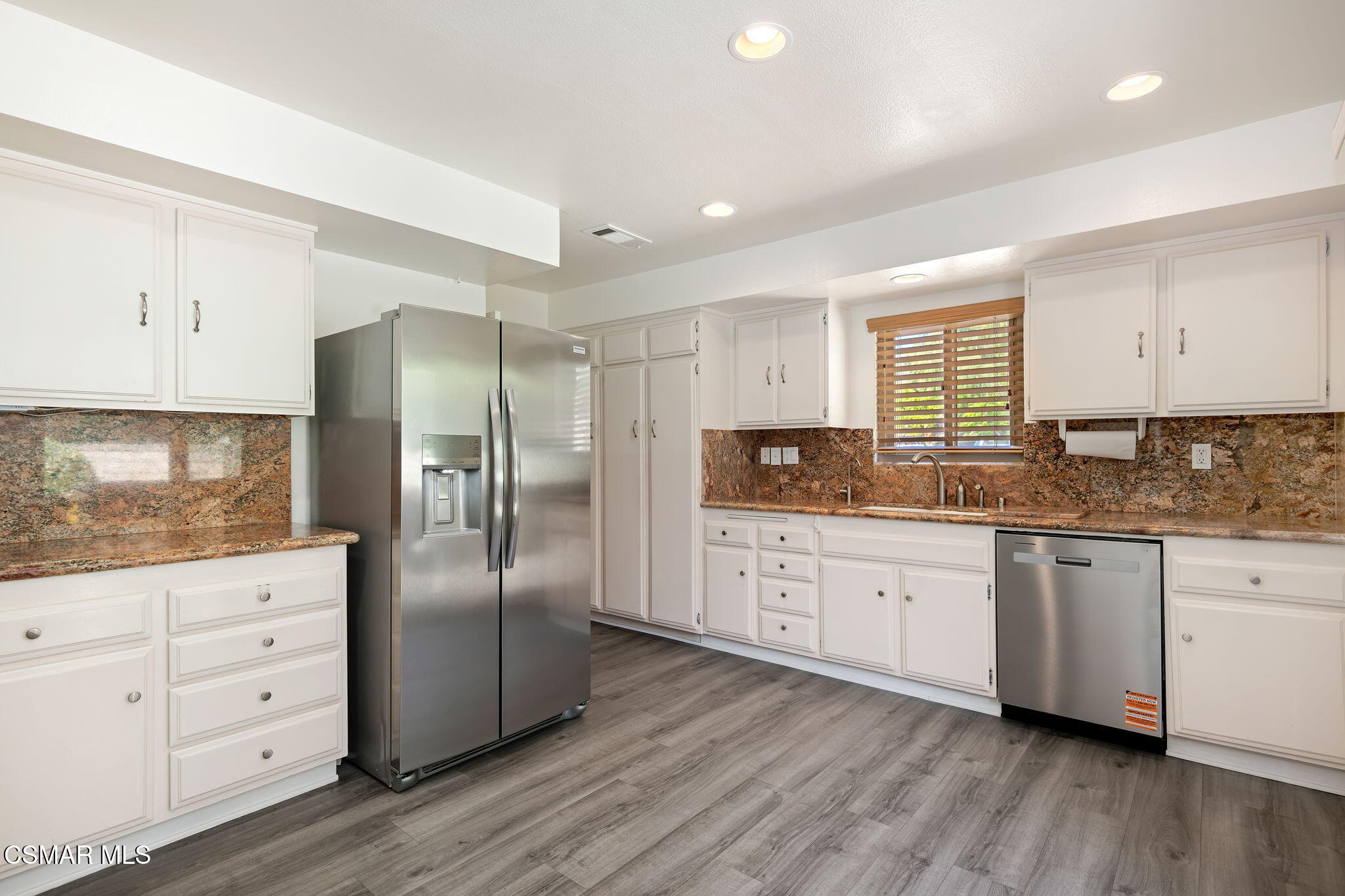 3160 Boxwood Circle