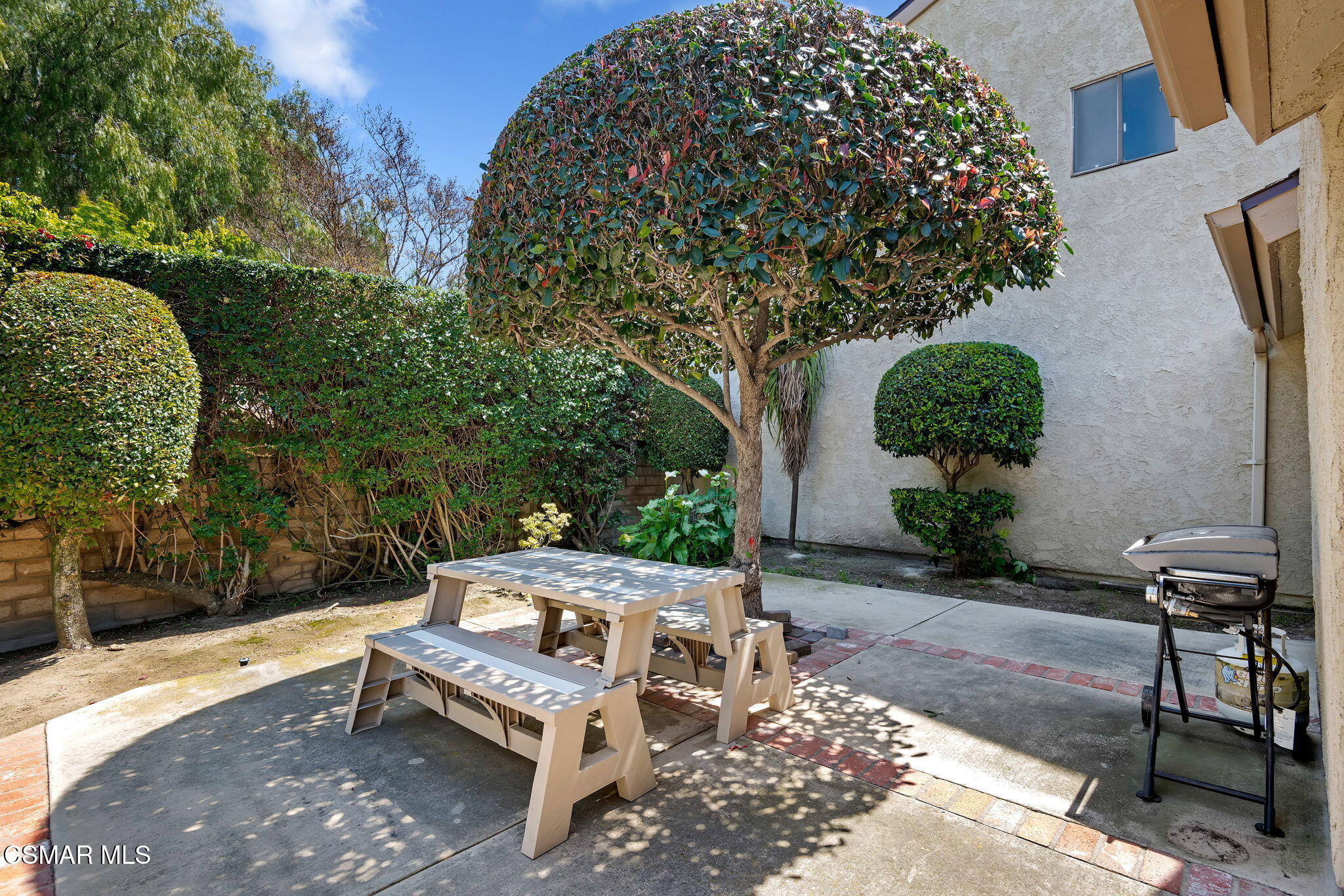 3160 Boxwood Circle