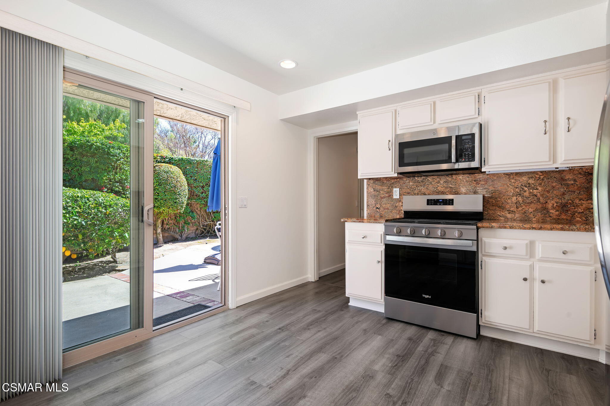 3160 Boxwood Circle