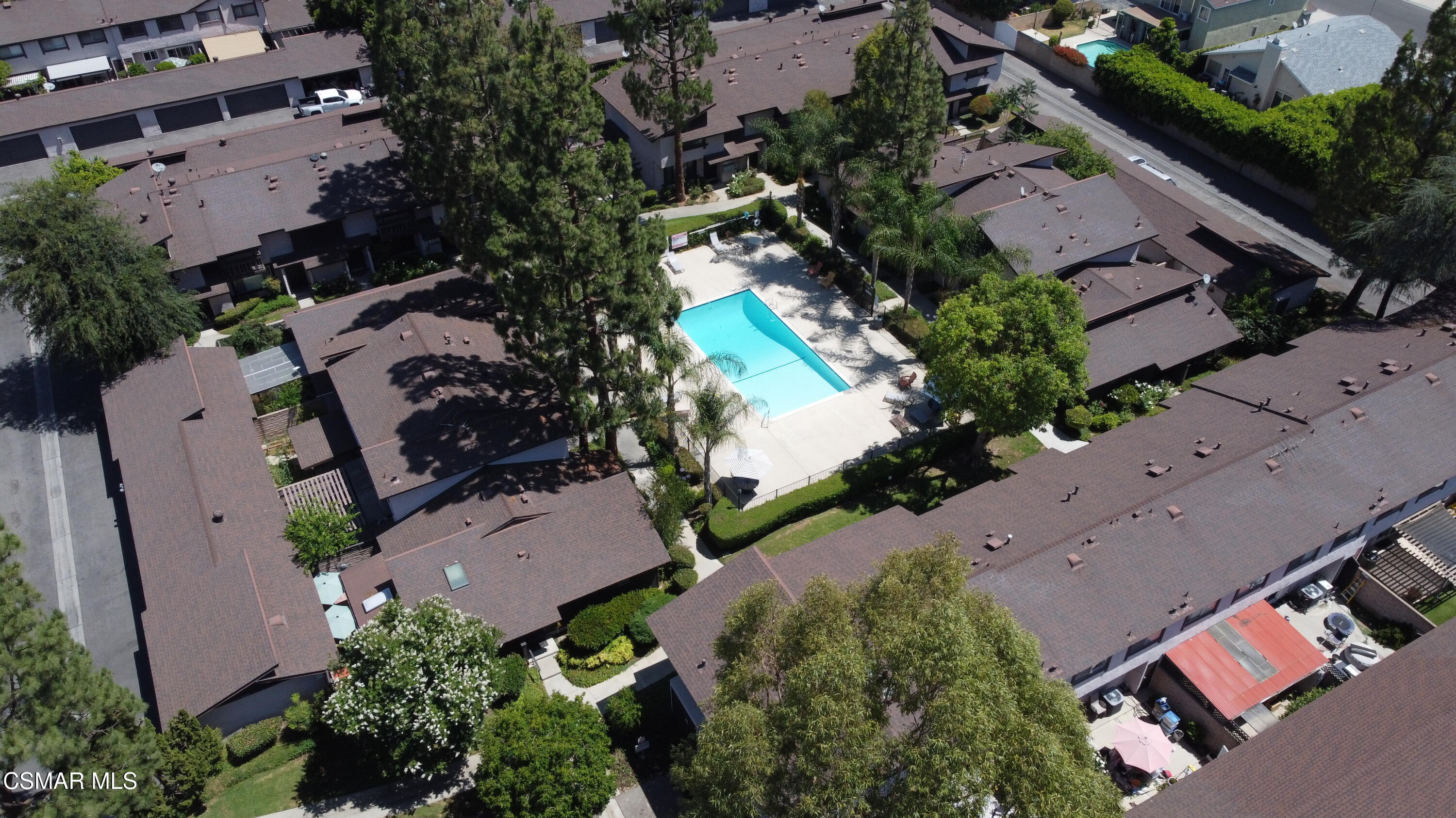 7550 Corbin Avenue, 6