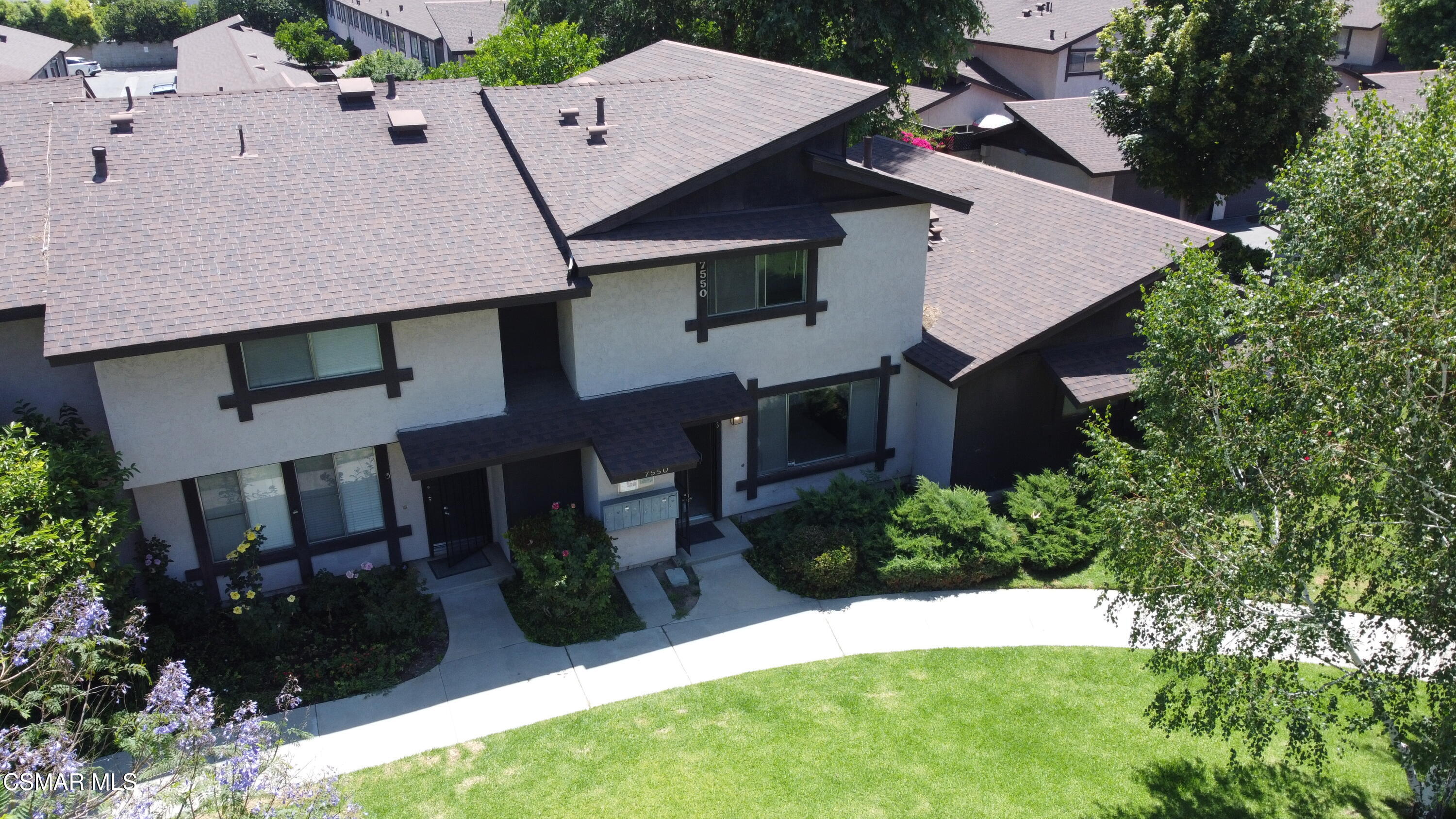 7550 Corbin Avenue, 6