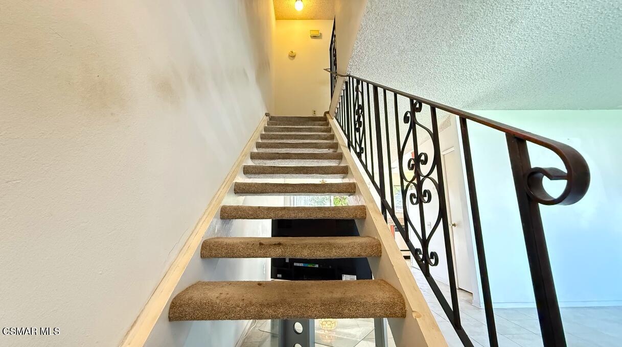 7550 Corbin Avenue, 6