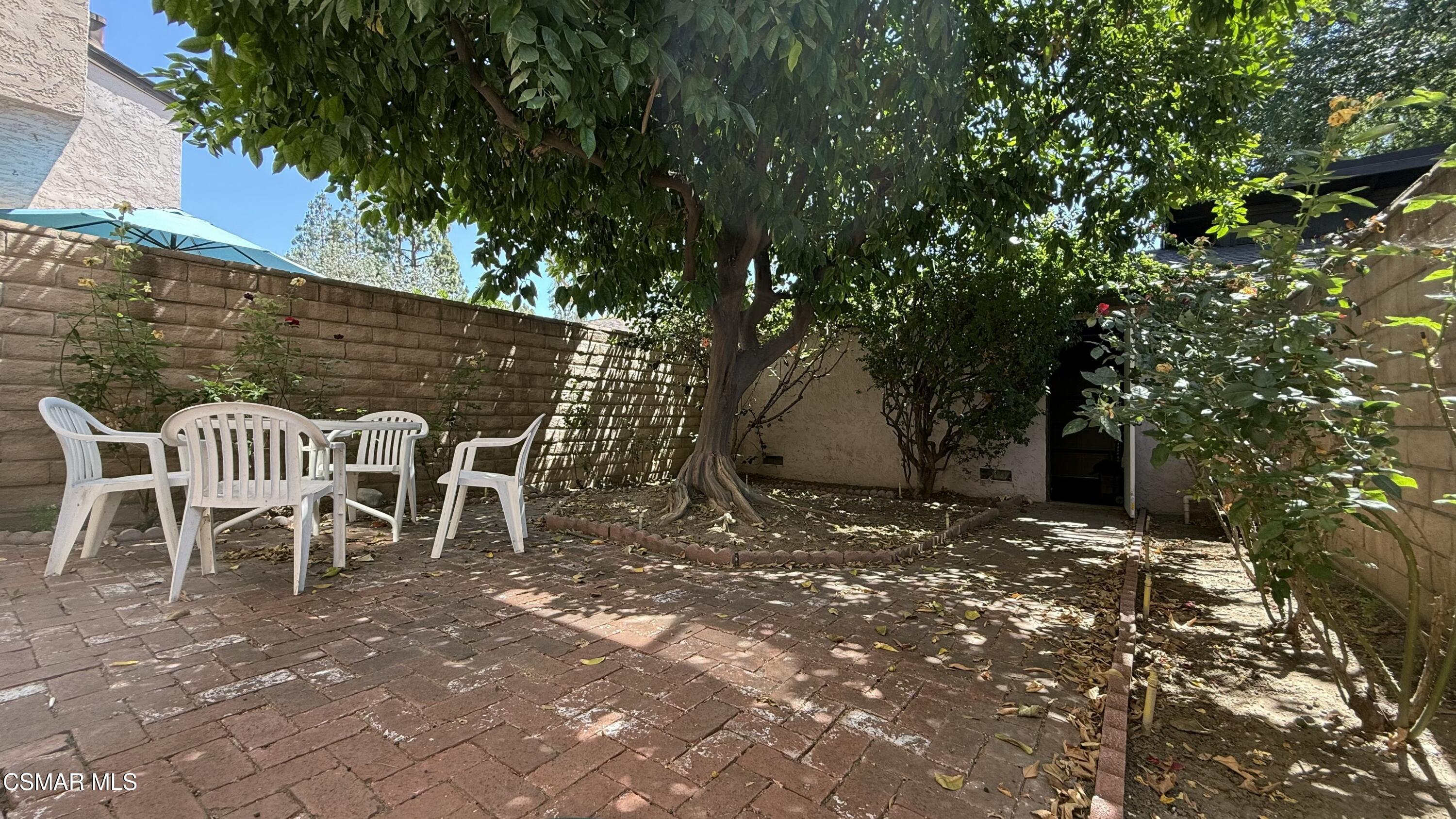 7550 Corbin Avenue, 6