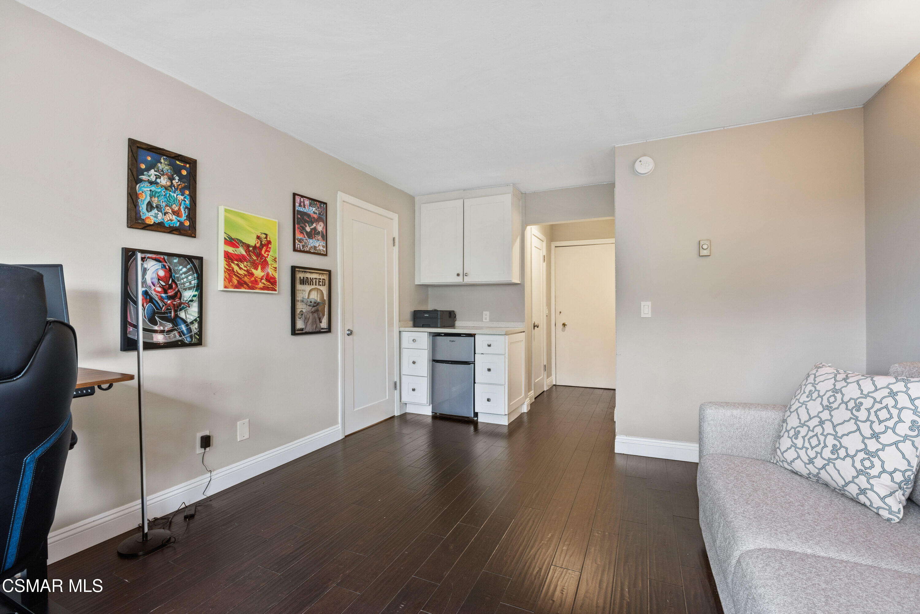5000 S Centinela Avenue, 109