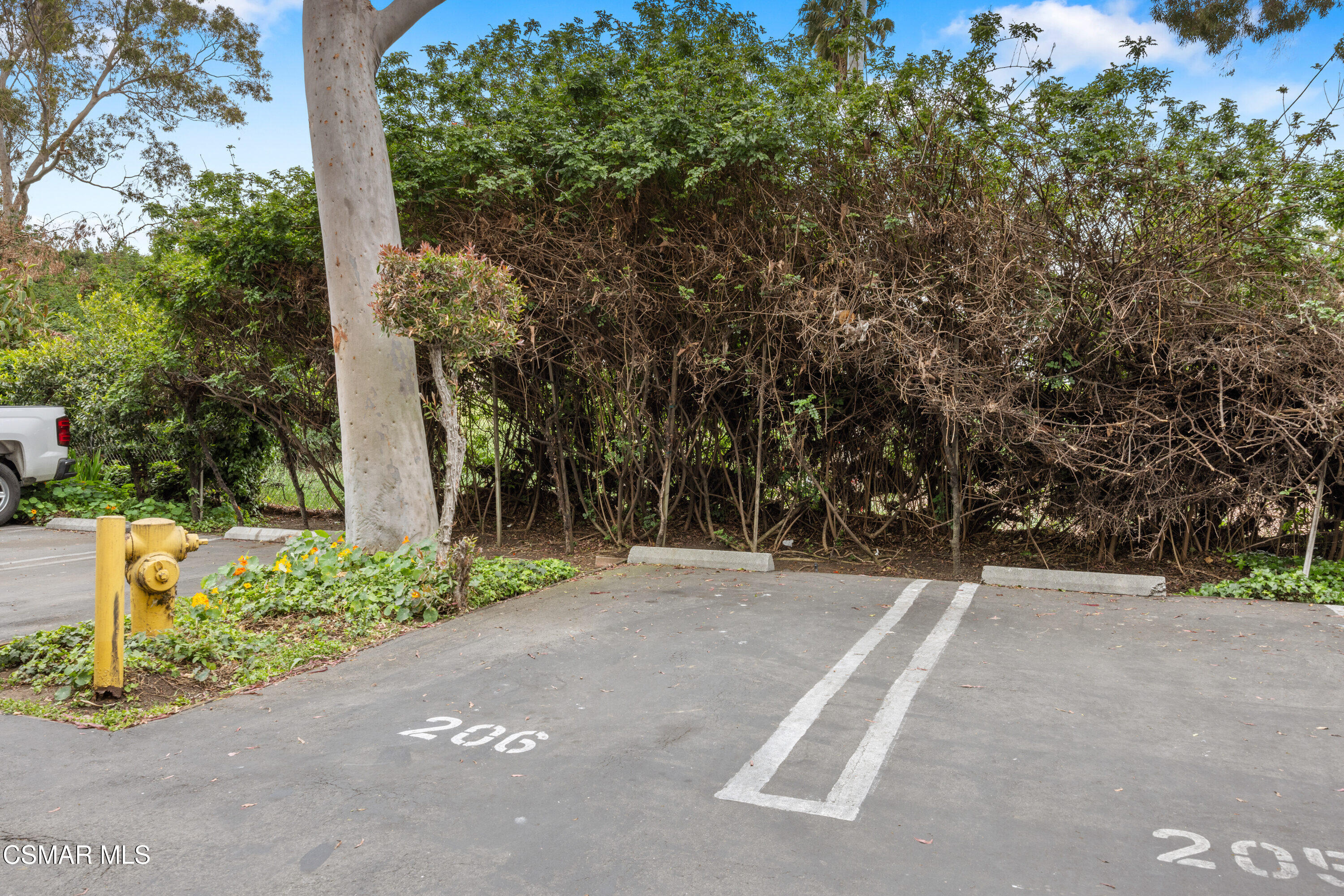 5000 S Centinela Avenue, 109