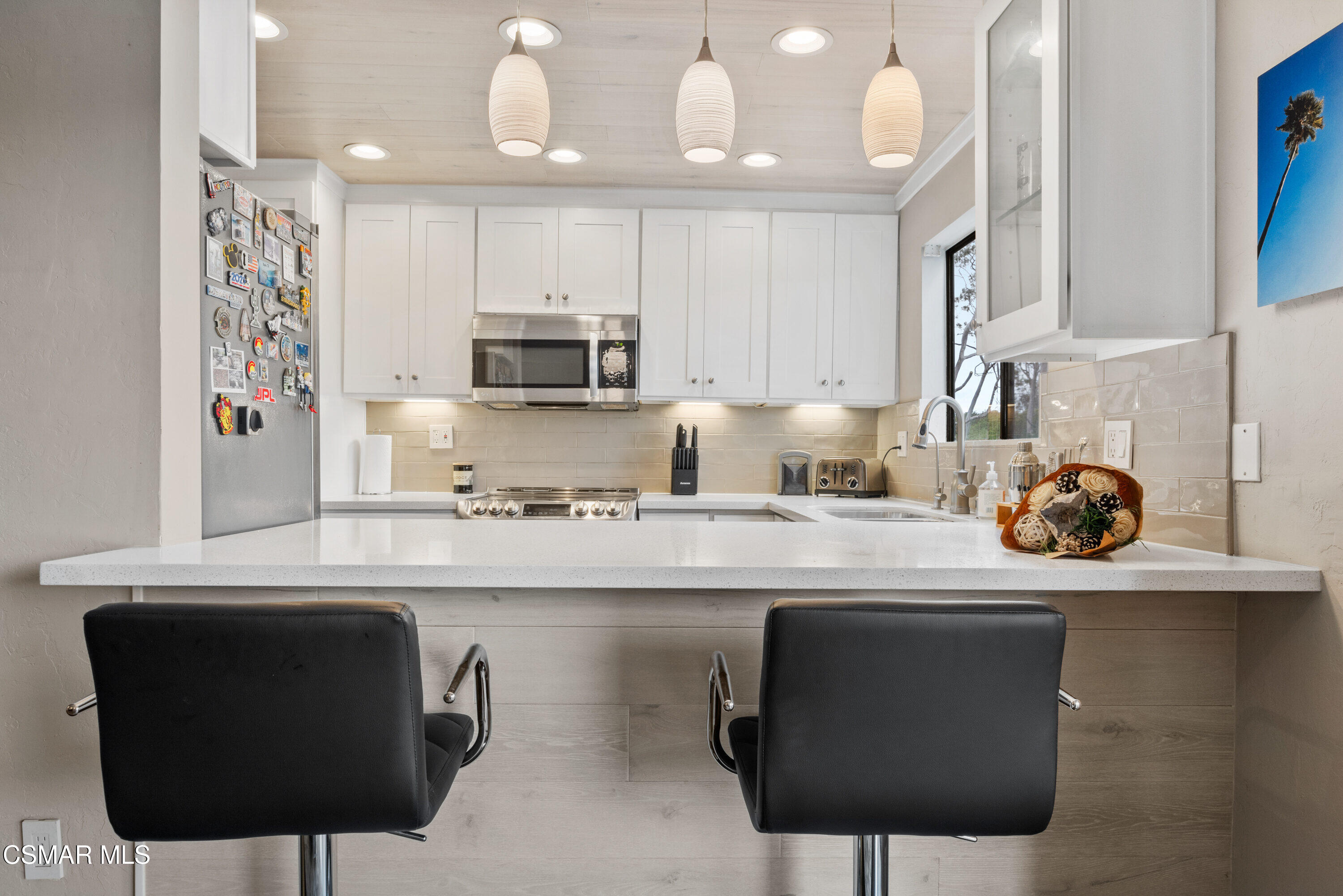 5000 S Centinela Avenue, 109