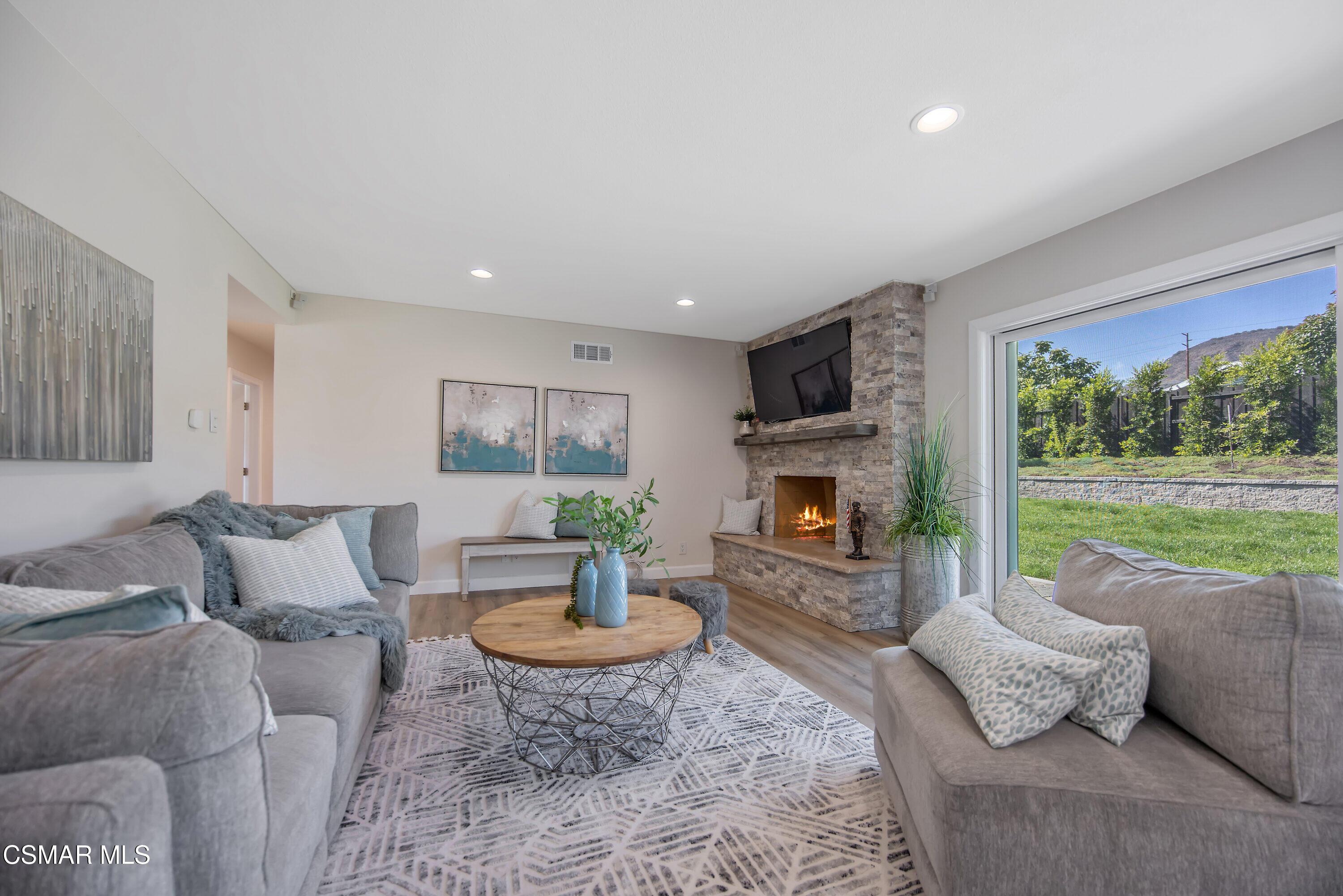 3441 Gloria Drive