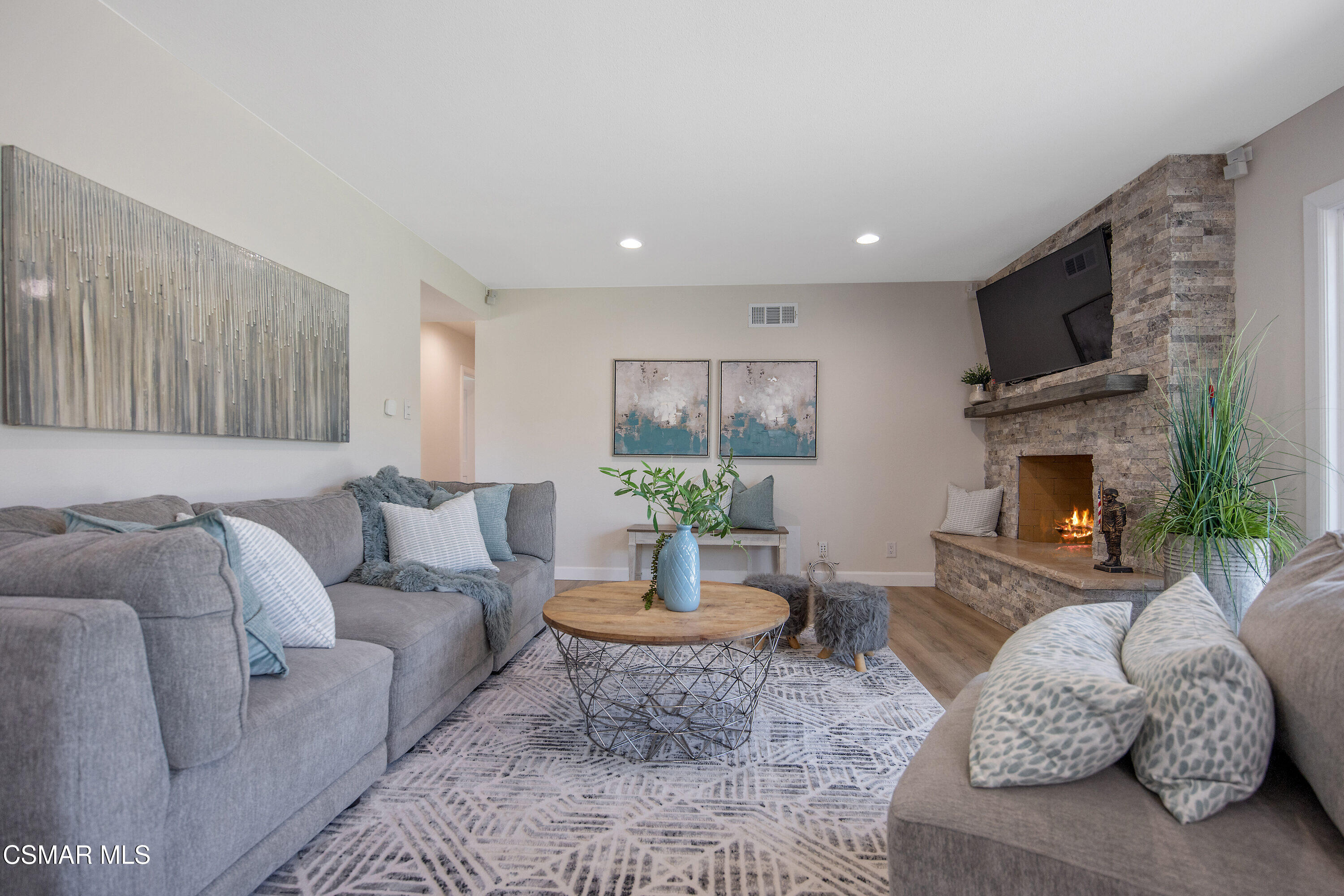 3441 Gloria Drive