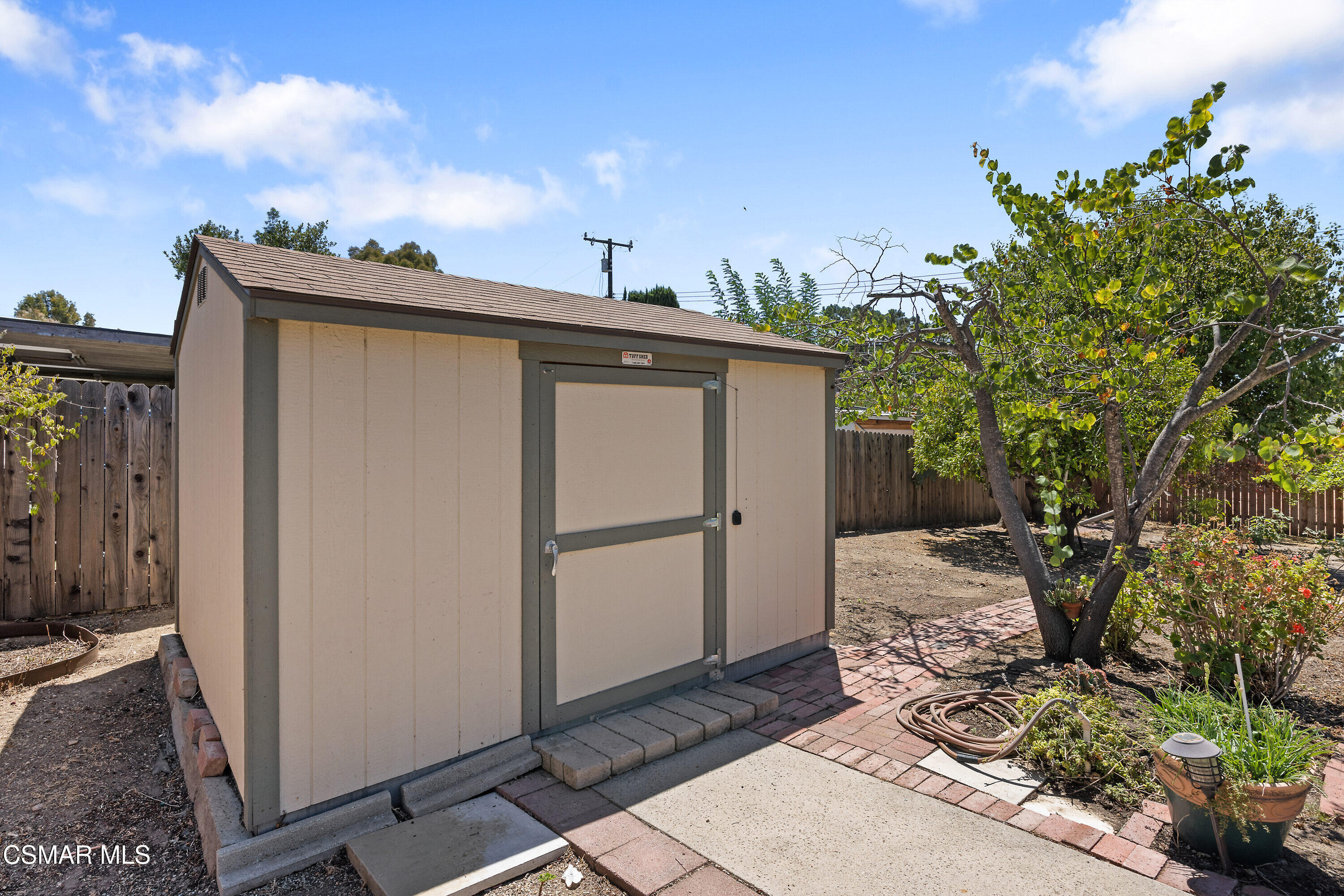 2149 Calle Camelia