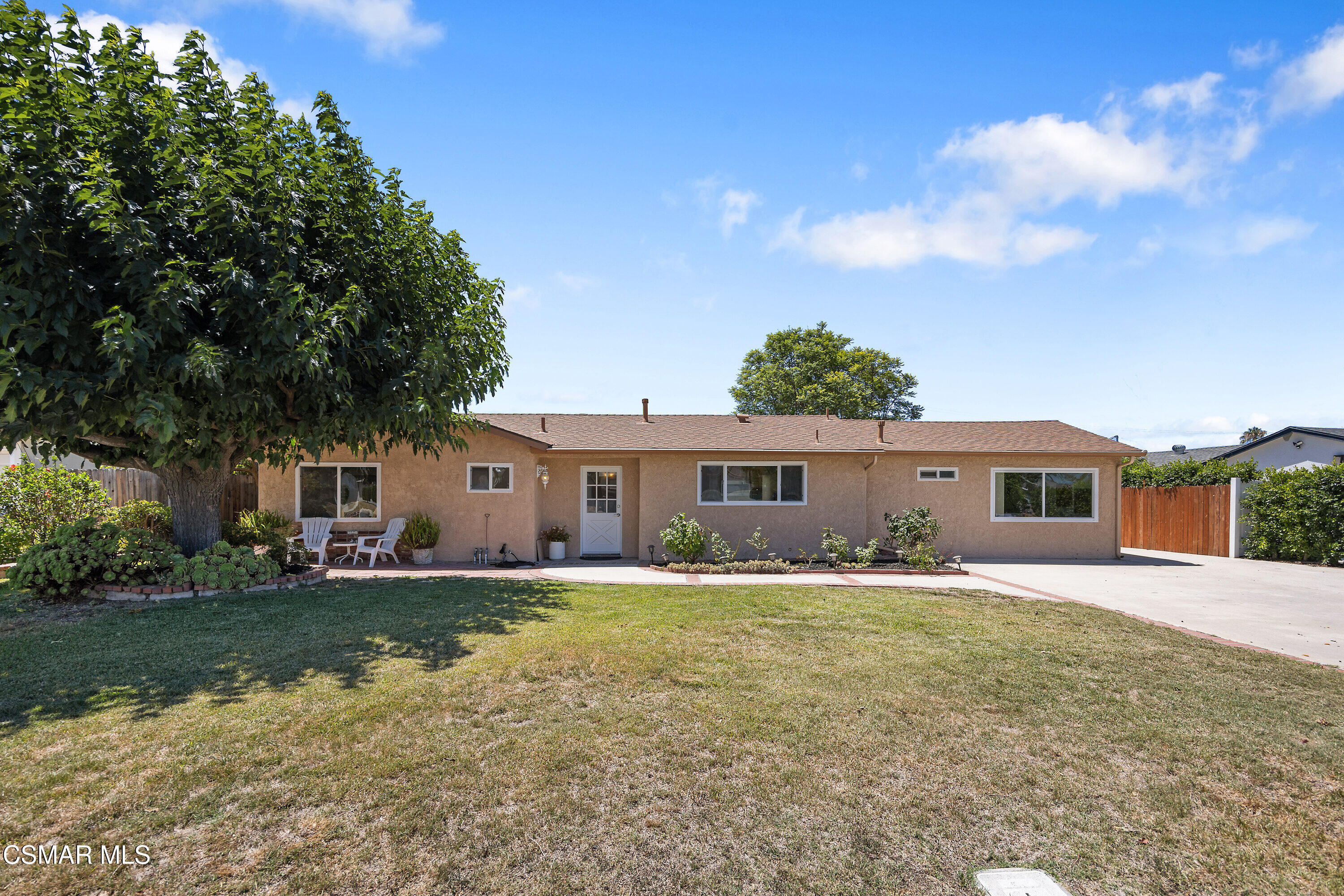 2149 Calle Camelia