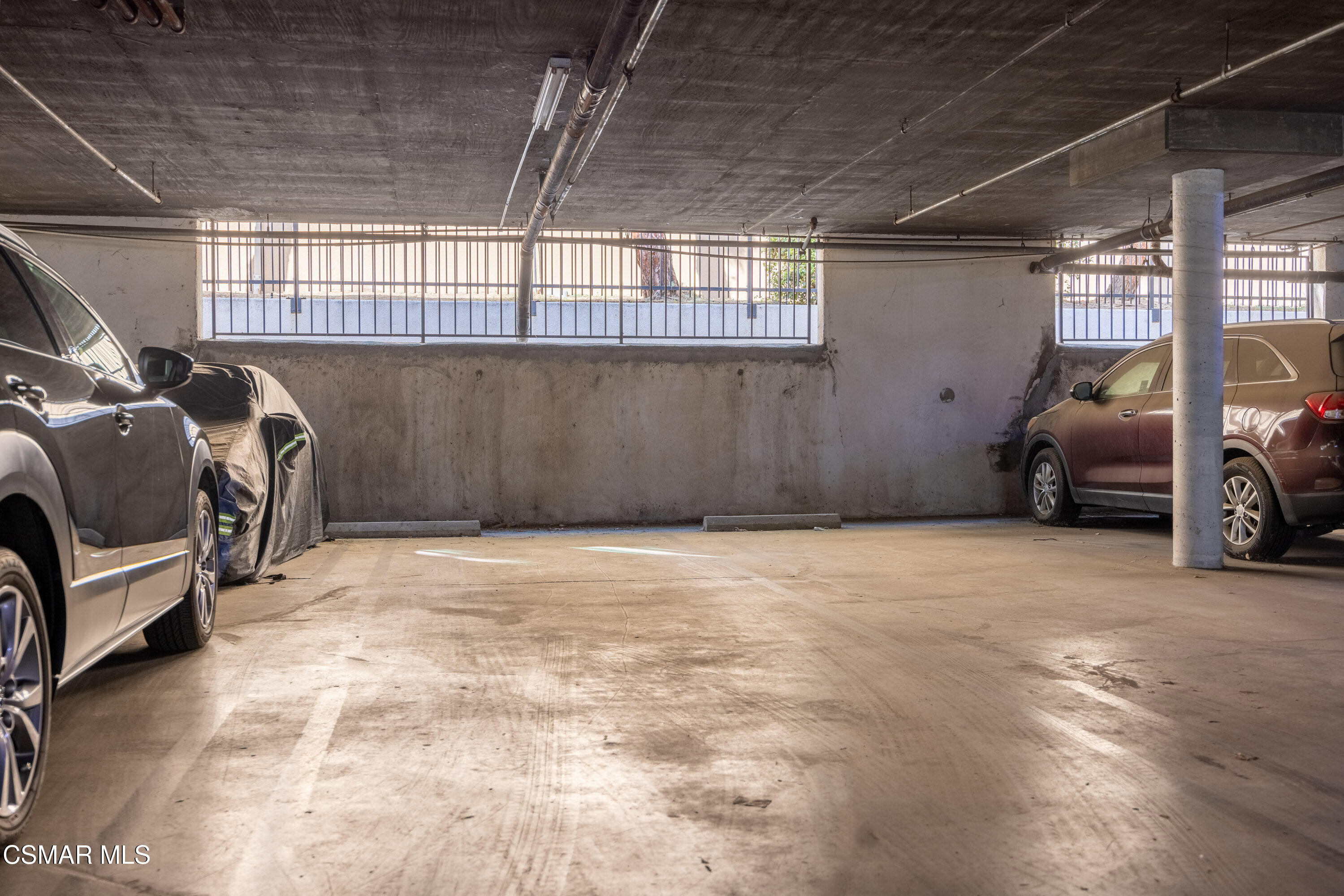 17735 Kinzie Street, 315