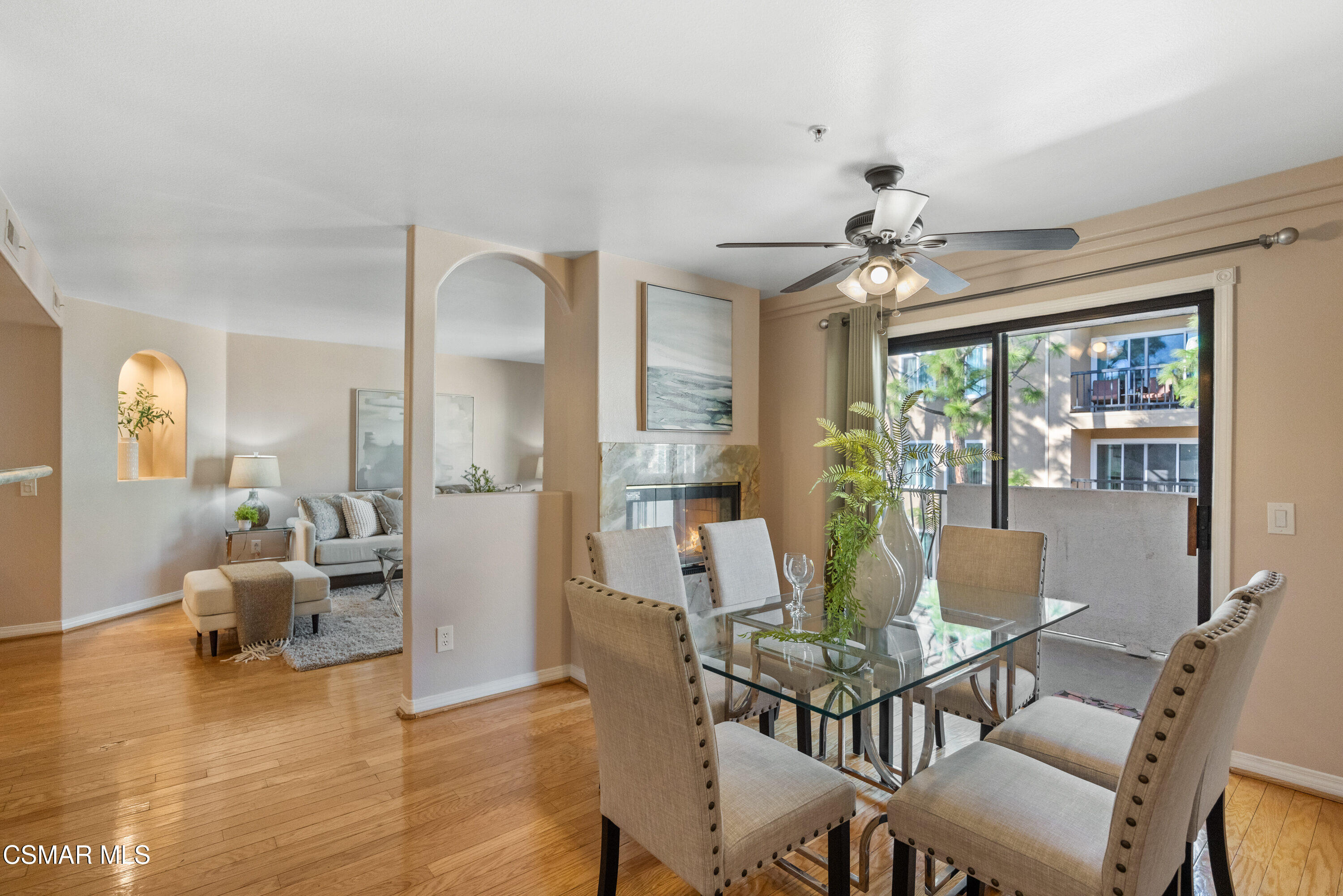 17735 Kinzie Street, 315