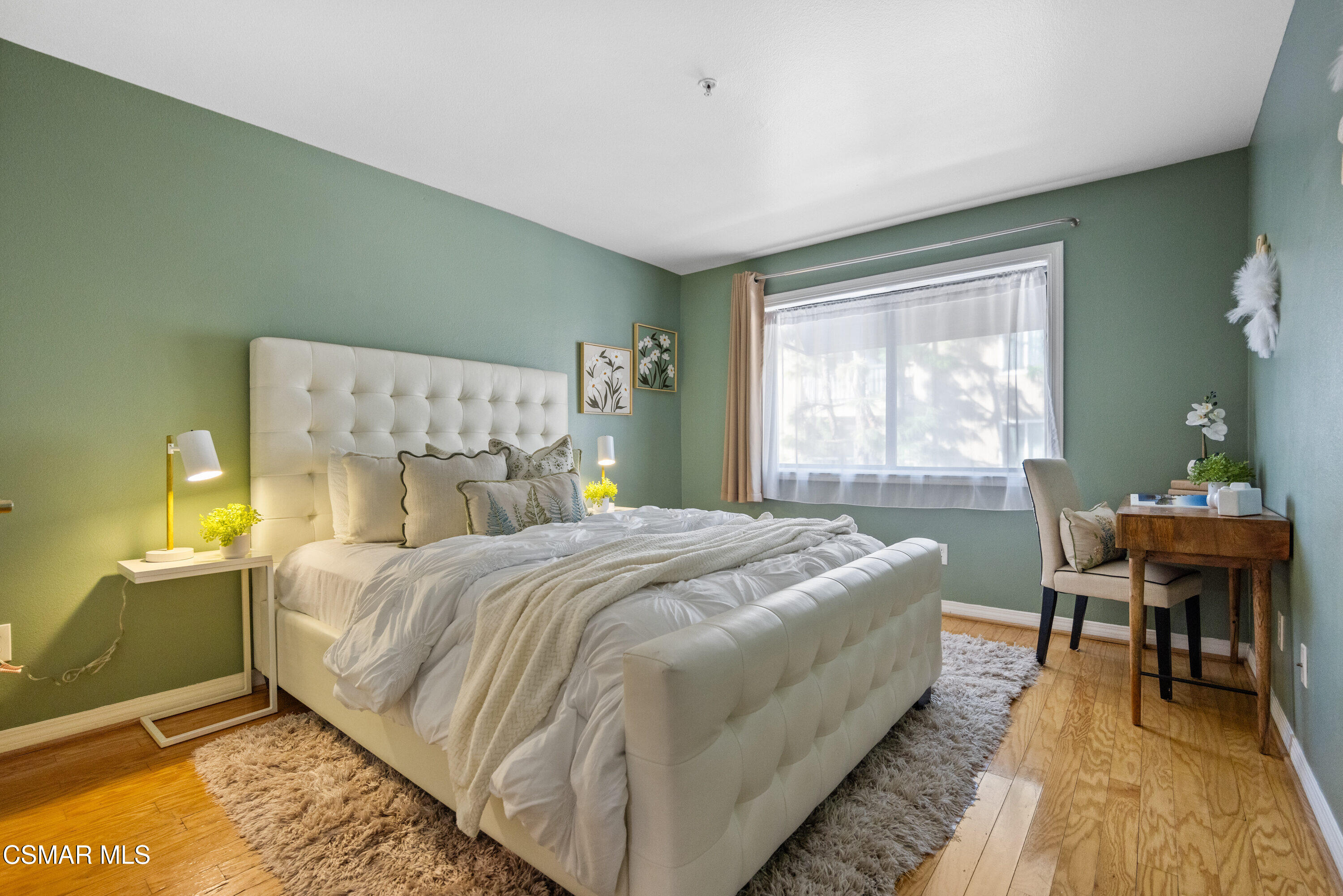 17735 Kinzie Street, 315