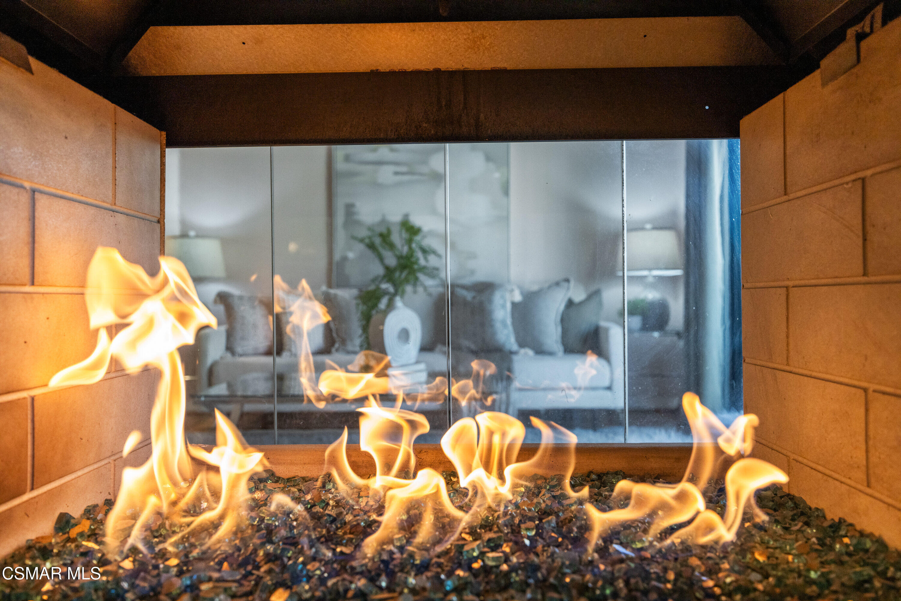 17735 Kinzie Street, 315